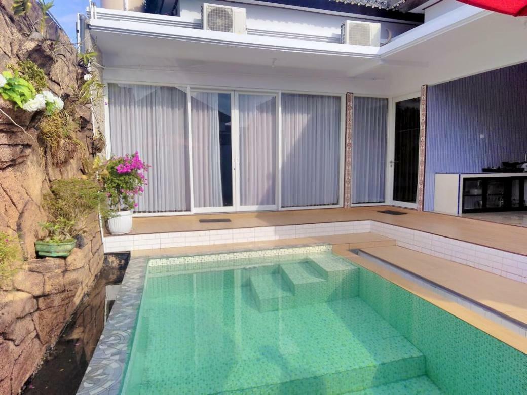 Villa Lim Selemadeg エクステリア 写真